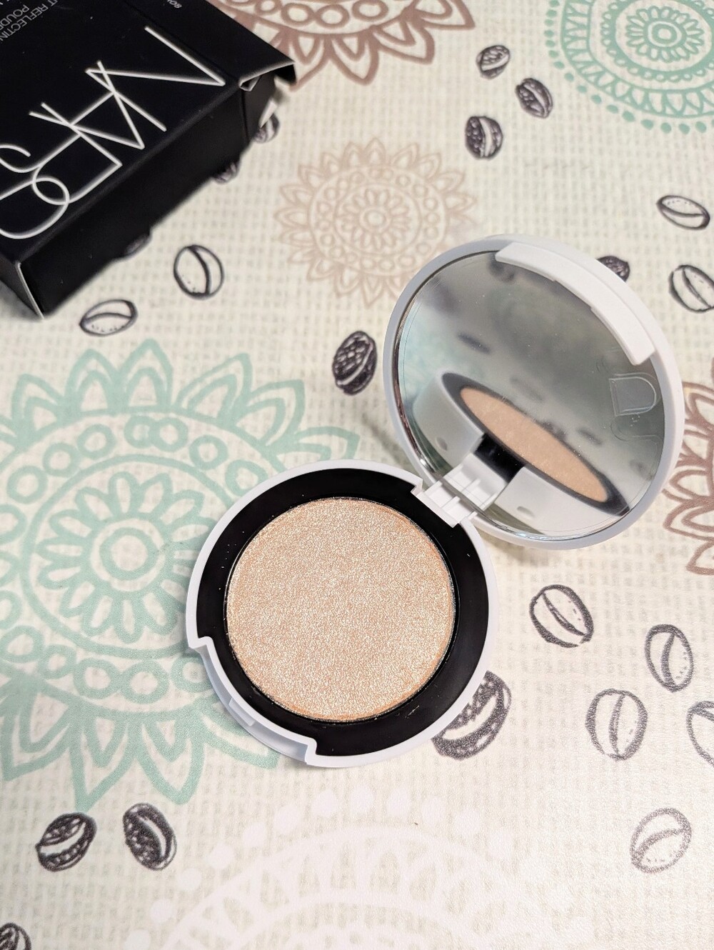 NARS Light Reflecting Luminizing Powder - Eros (travel size)